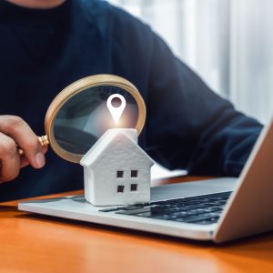 Szukanie mieszkania w innym mieście – jak to zorganizować?